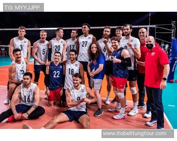 北京足球队以72分稳居大师赛积分榜首位展现强劲实力