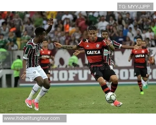 格雷米奥与圣保罗的激烈对决揭示巴西足球的魅力与竞争力